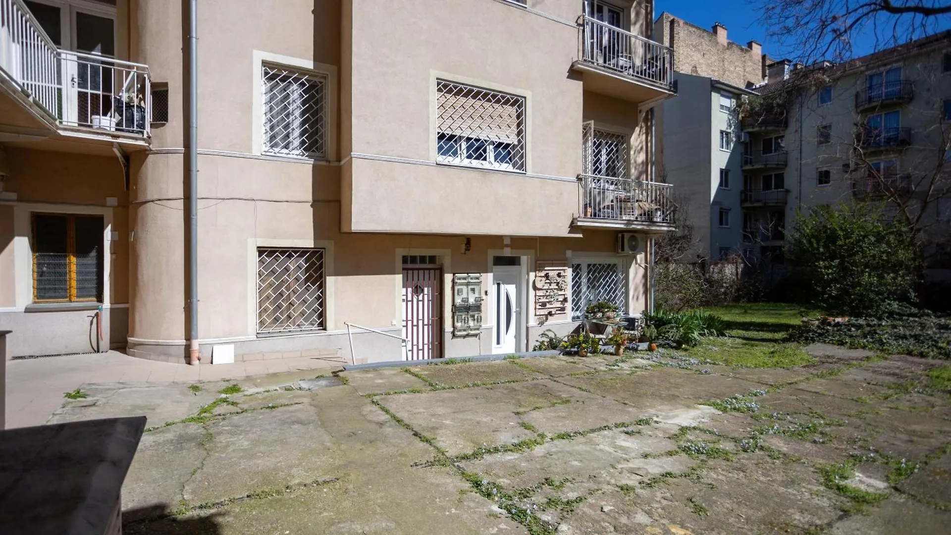 Ginkgobiloba The Green Harmony Apartment Budapest